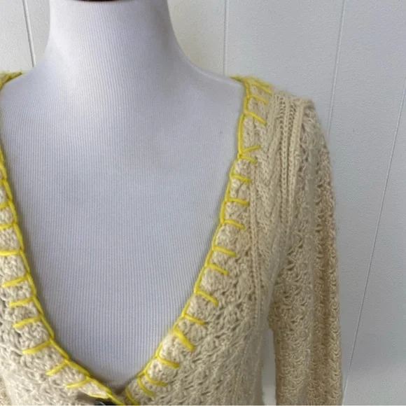 Free People Womens Cardigan Sweater Cream Yellow Wool Blend Casual Sz Medium - Picture 6 of 14